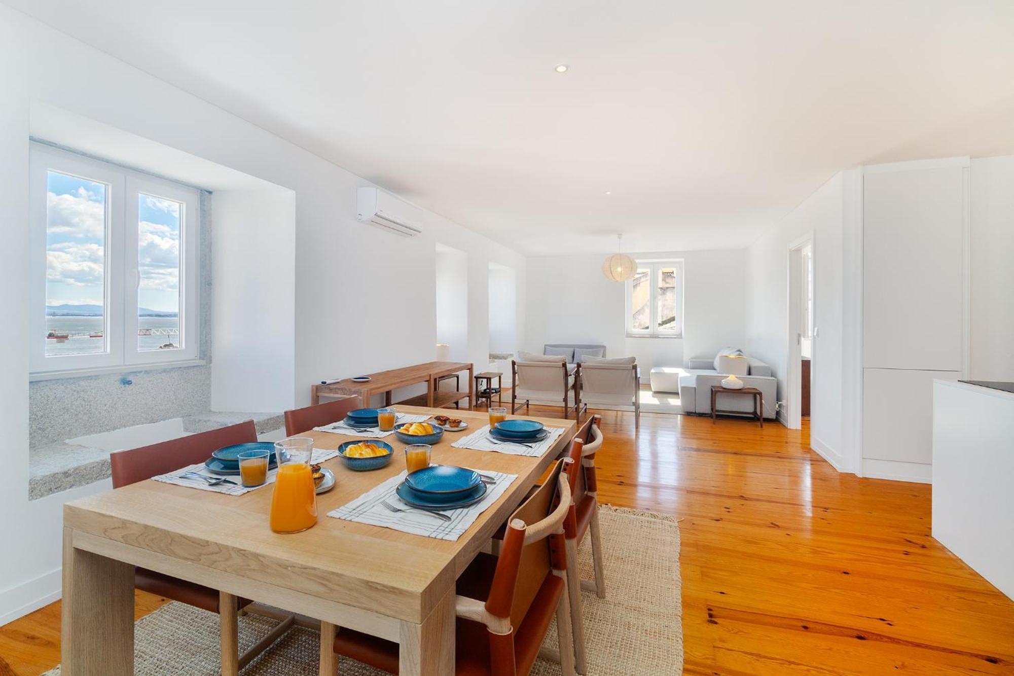 Apartment Whome Exclusive In A Prime Location With River View Lisbon