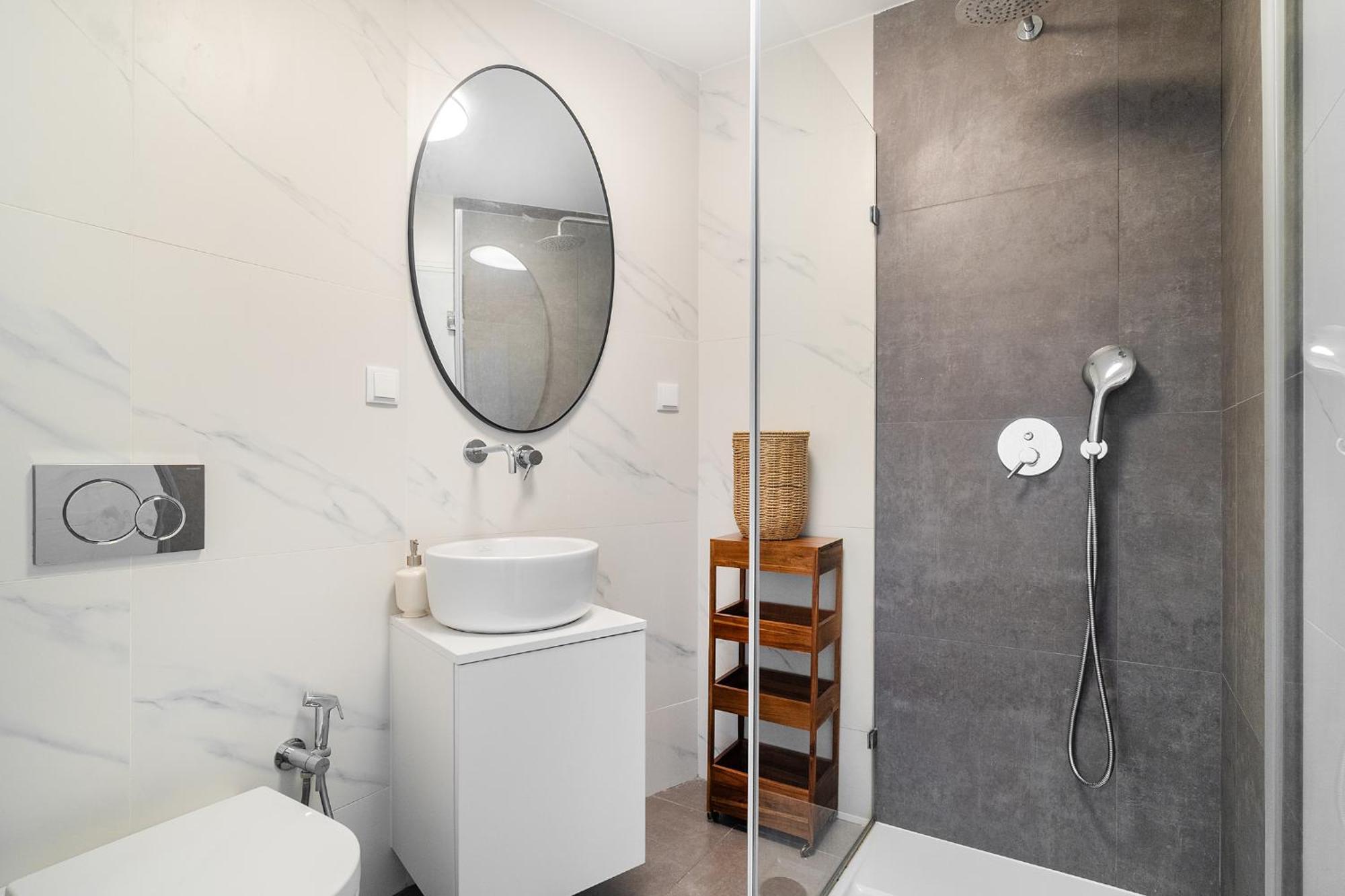Whome Exclusive In A Prime Location With River View