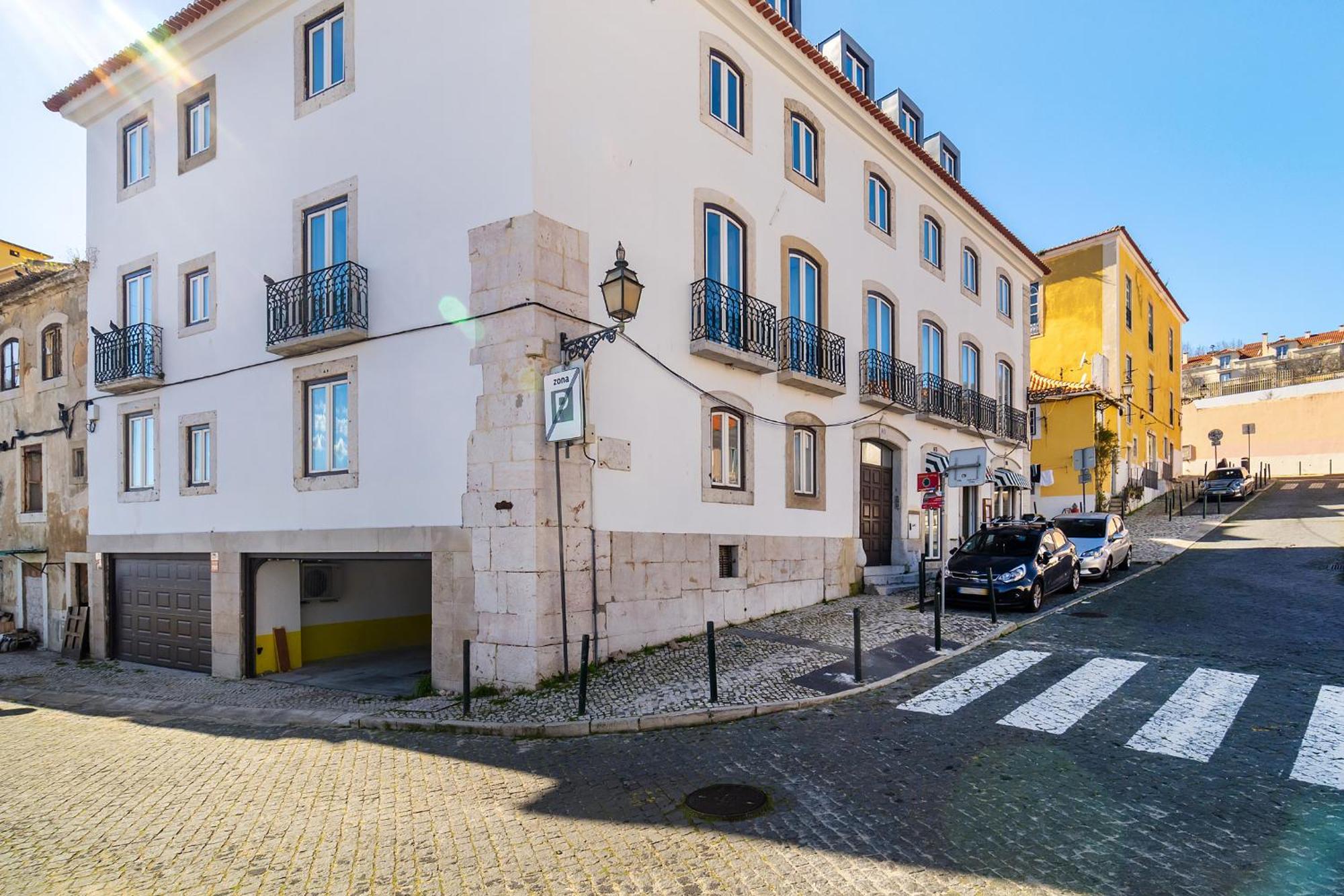 Whome Exclusive In A Prime Location With River View * Lisboa